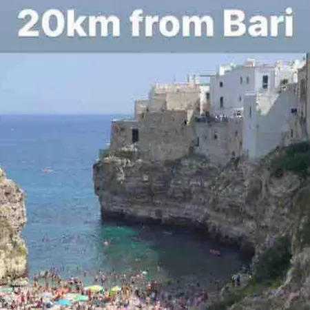1800 Homestay Bari